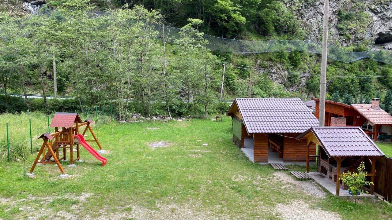 Casuta Din Poiana Rau Sadului Exterior foto
