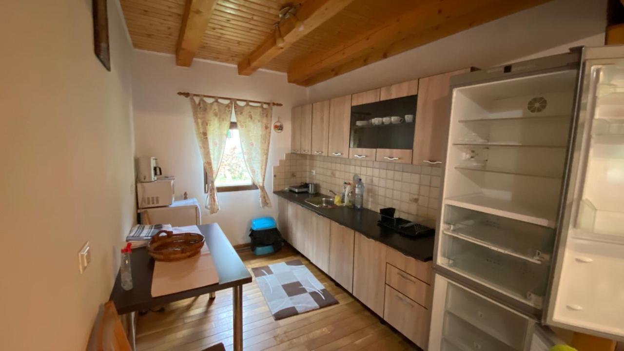 Casuta Din Poiana Rau Sadului Exterior foto