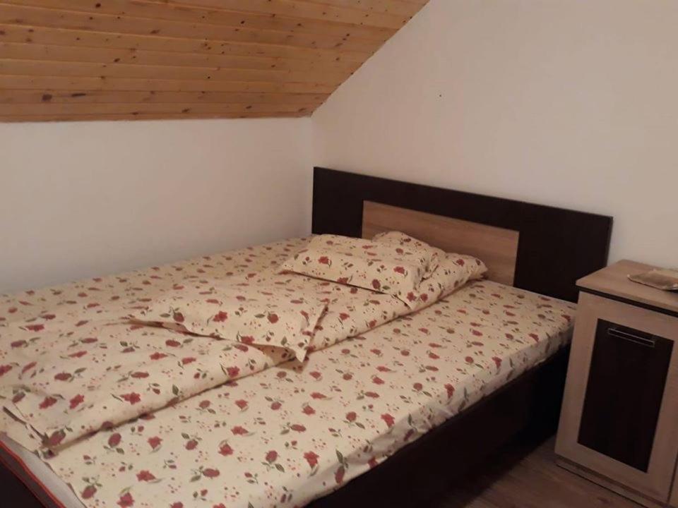 Casuta Din Poiana Rau Sadului Exterior foto